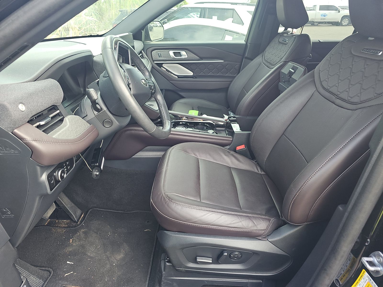 2025 Ford Explorer Platinum FWD