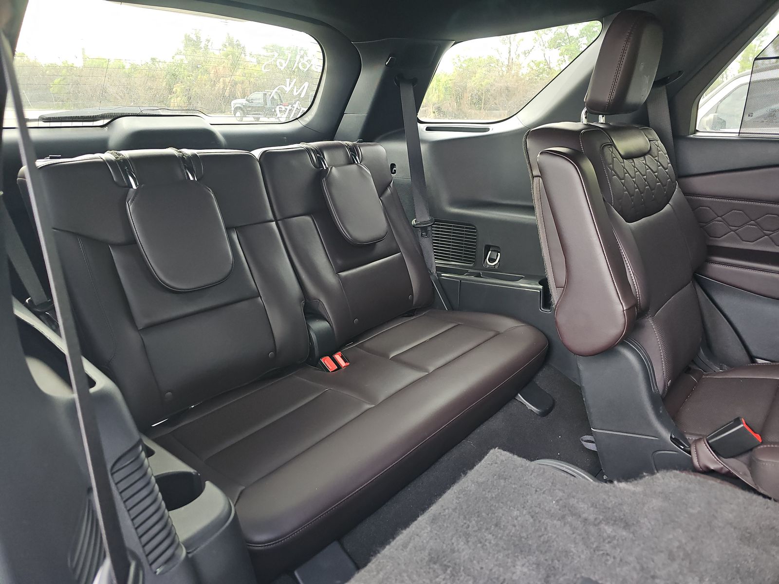 2025 Ford Explorer Platinum FWD