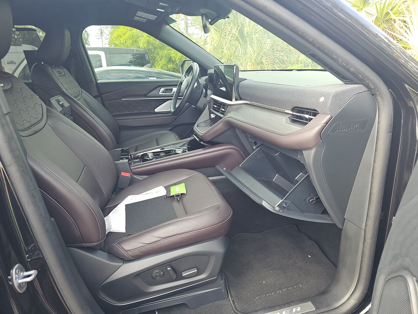 2025 Ford Explorer Platinum FWD