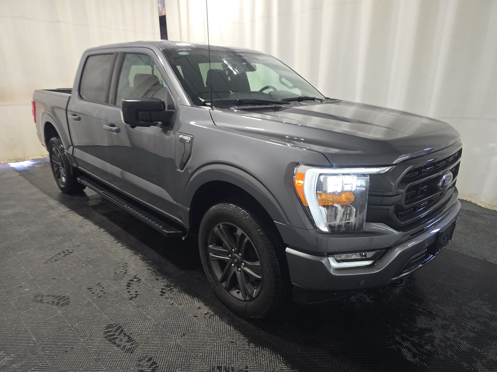 2023 Ford F-150 XLT AWD