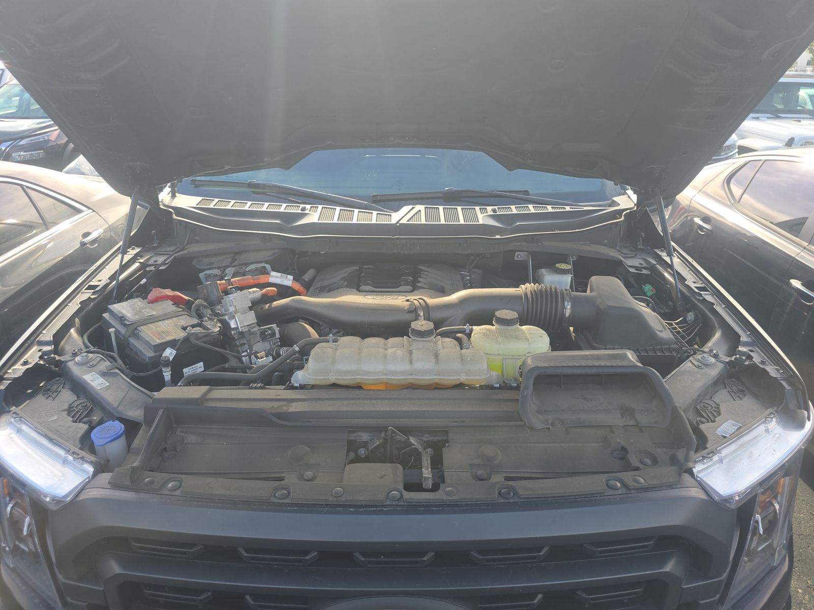 2023 Ford F-150 Hybrid XLT AWD