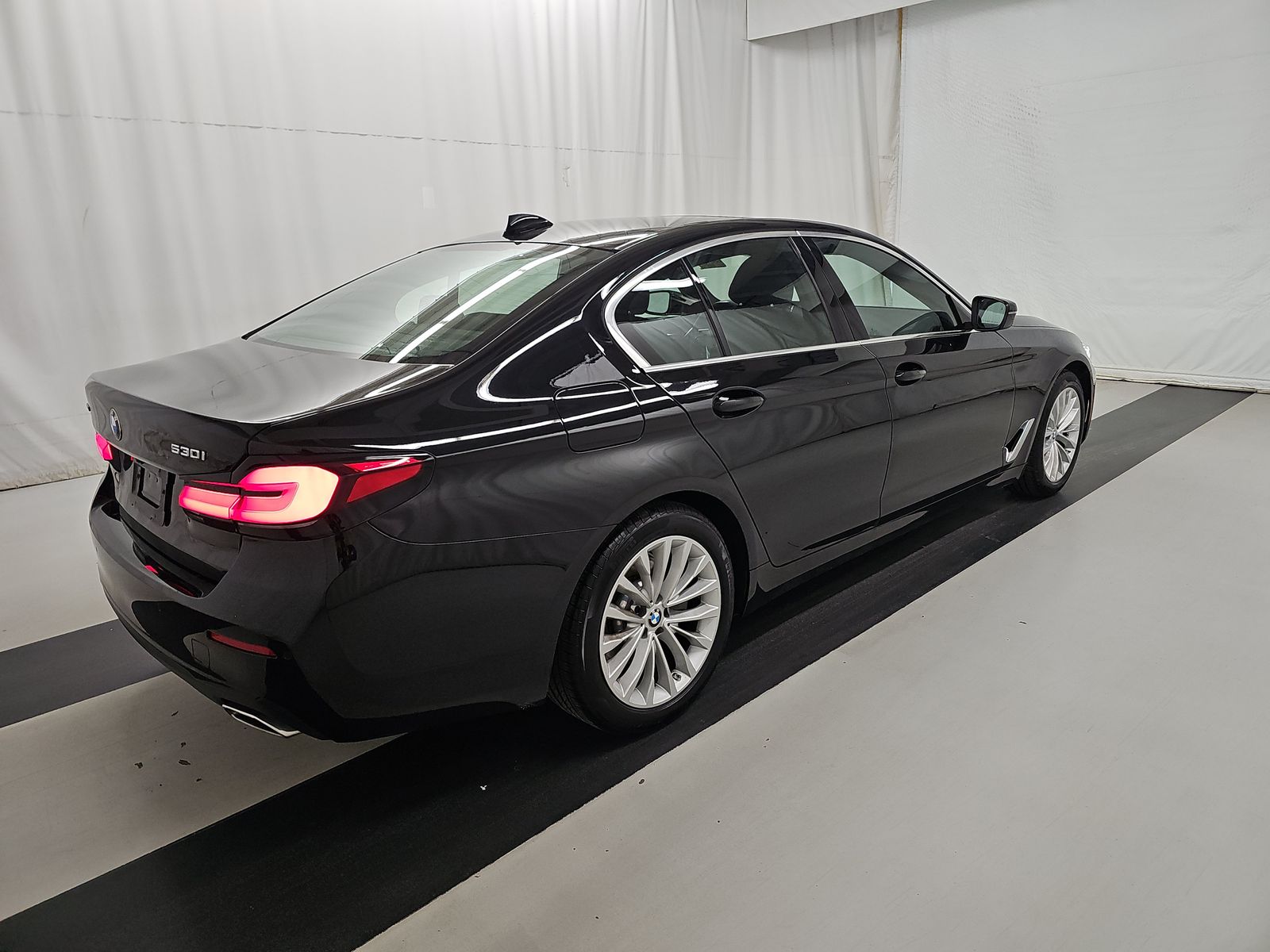 2023 BMW 5 Series 530i xDrive AWD