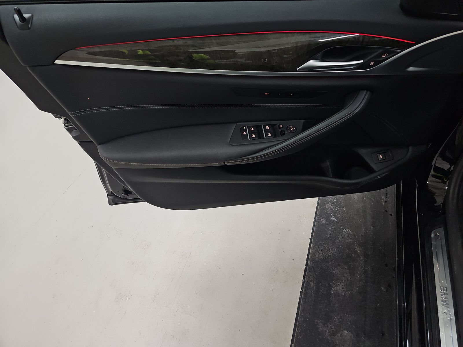 2023 BMW 5 Series 530i xDrive AWD