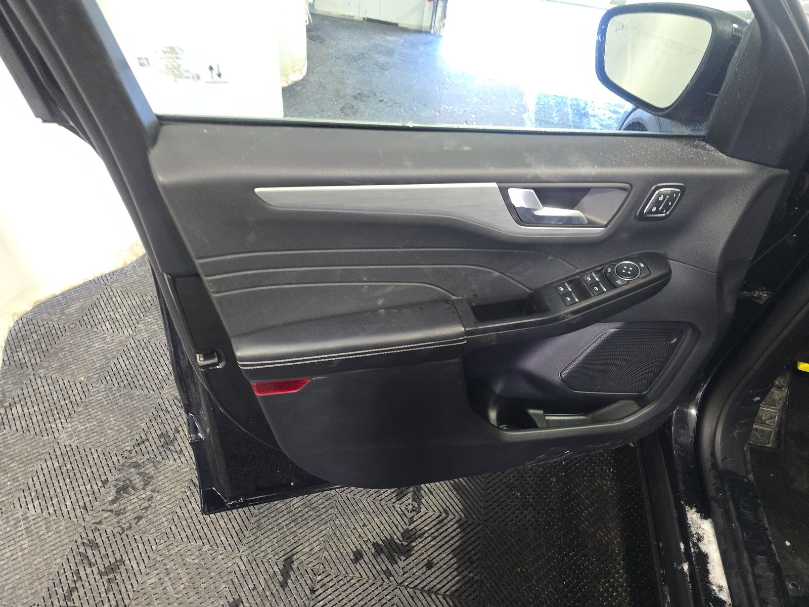 2025 Ford Escape Platinum AWD