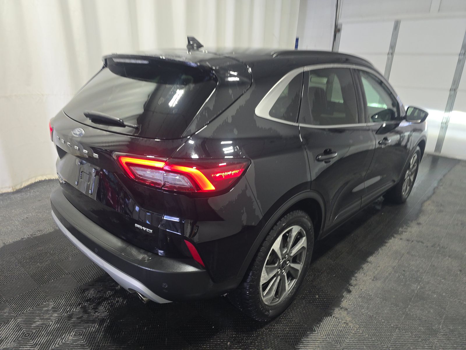 2025 Ford Escape Platinum AWD