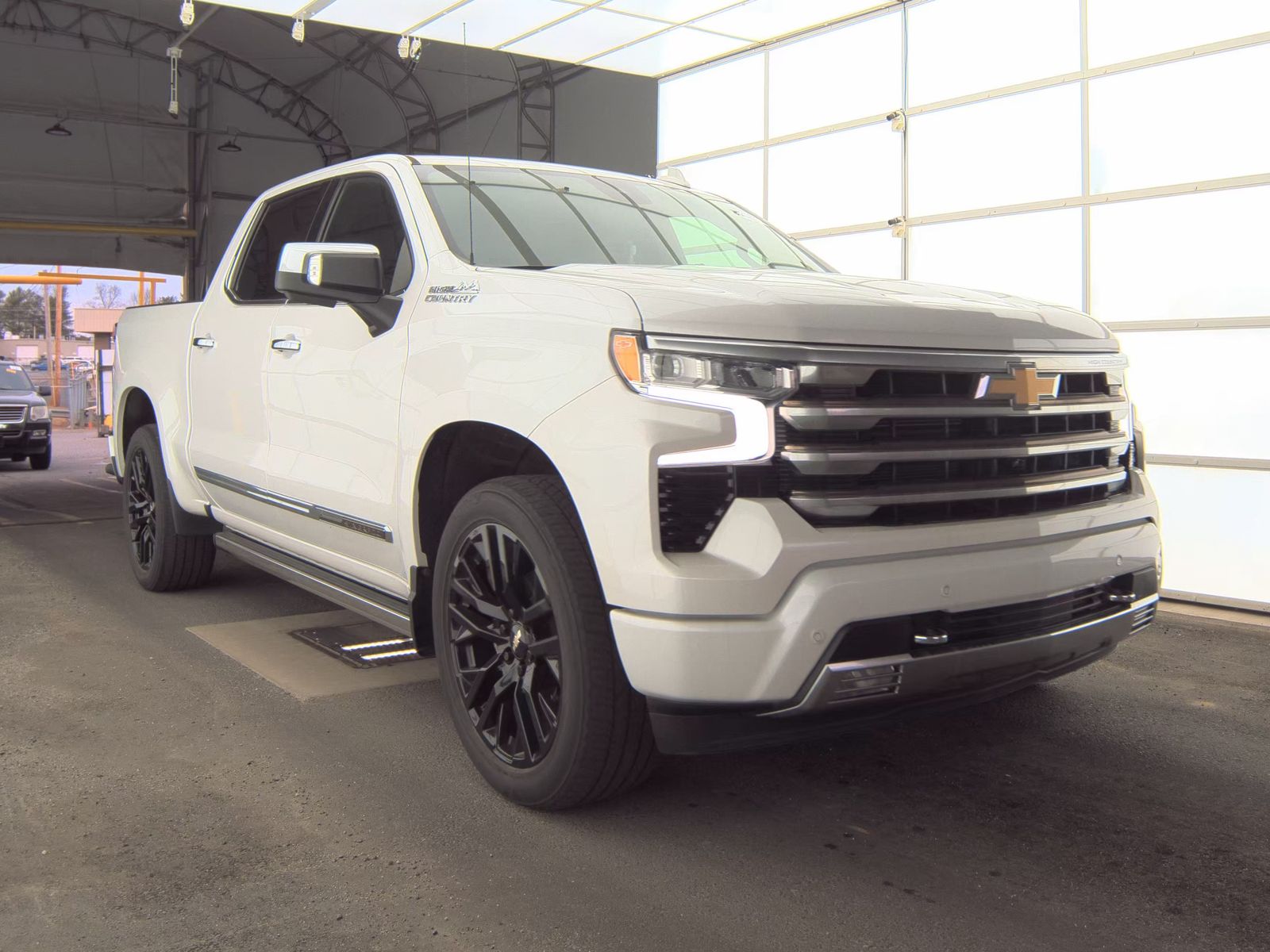 2022 Chevrolet Silverado 1500 High Country AWD
