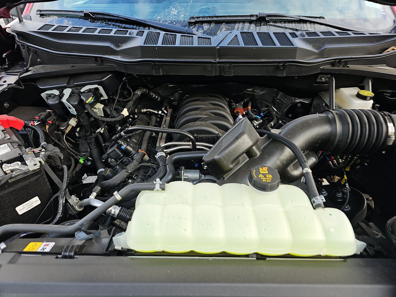 2025 Ford F-150 XLT AWD