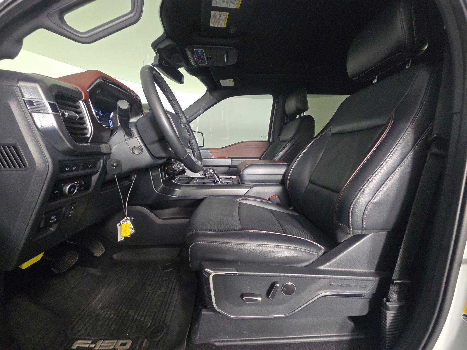 2023 Ford F-150 Lariat AWD