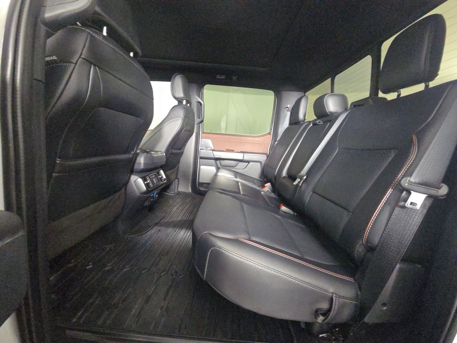 2023 Ford F-150 Lariat AWD