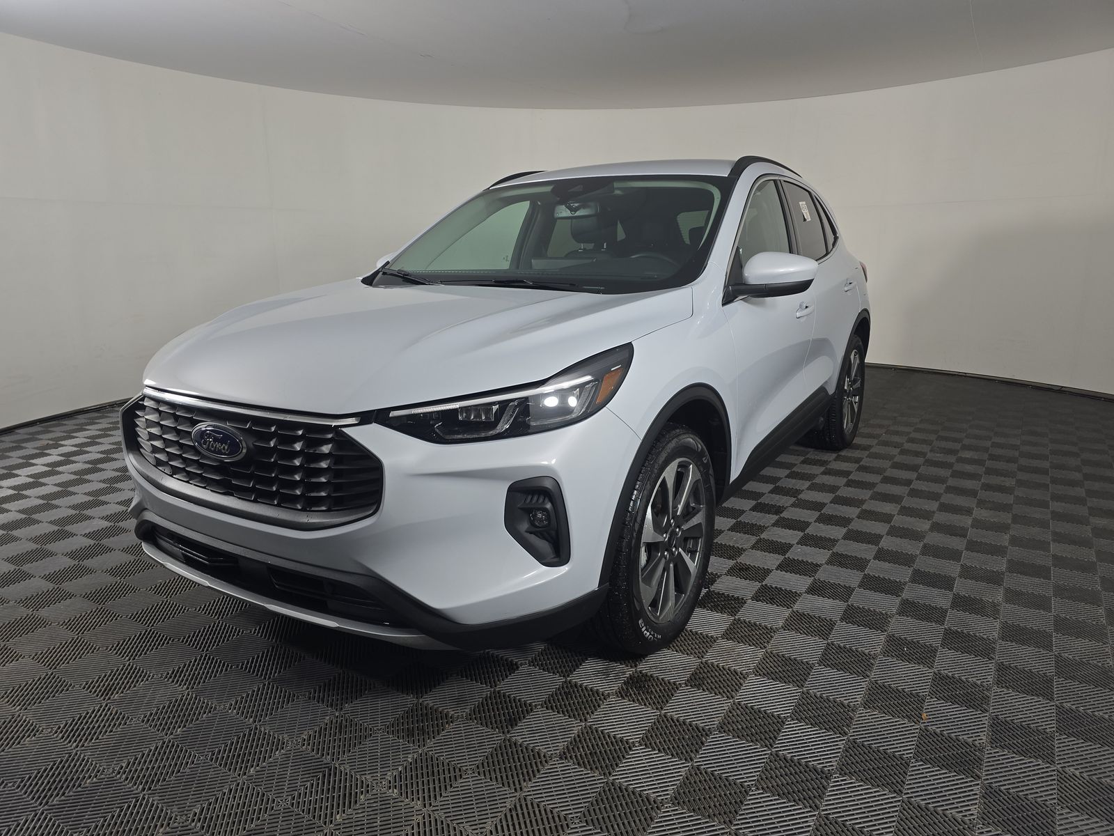 2025 Ford Escape Platinum AWD