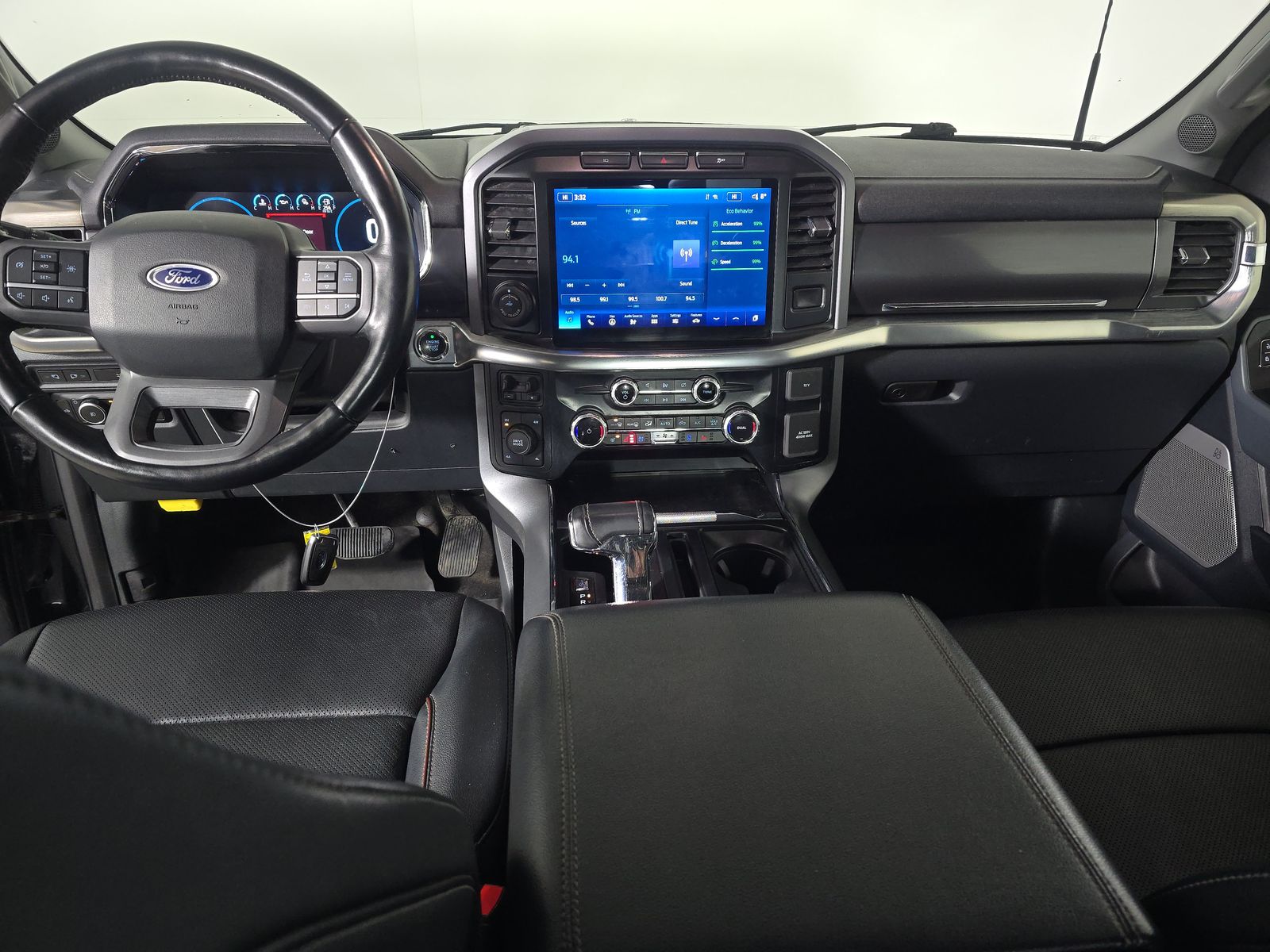 2023 Ford F-150 Lariat AWD