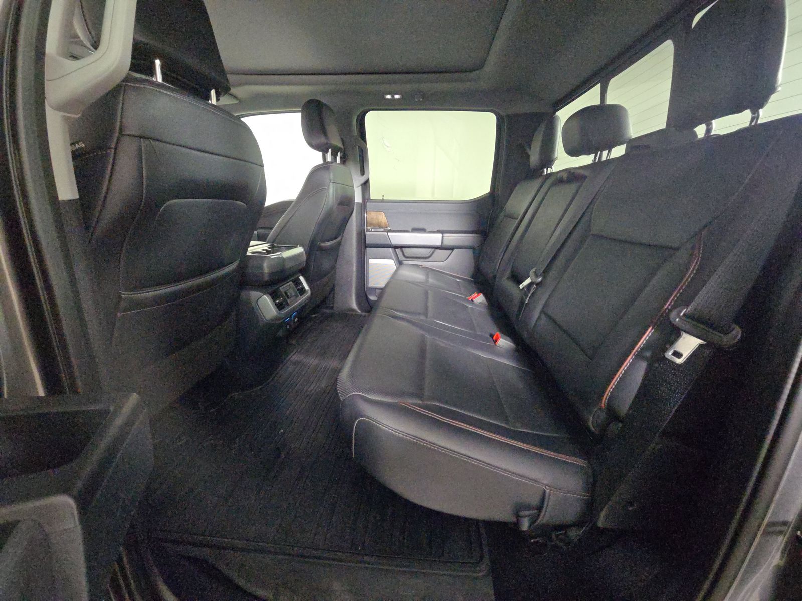 2023 Ford F-150 Lariat AWD