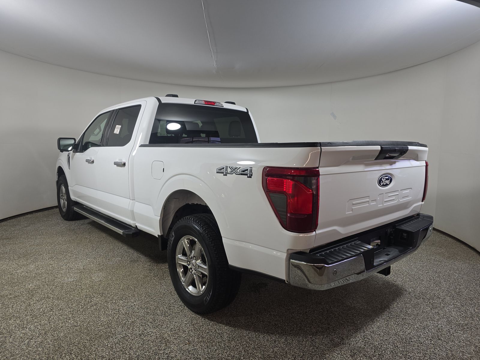 2024 Ford F-150 XLT AWD