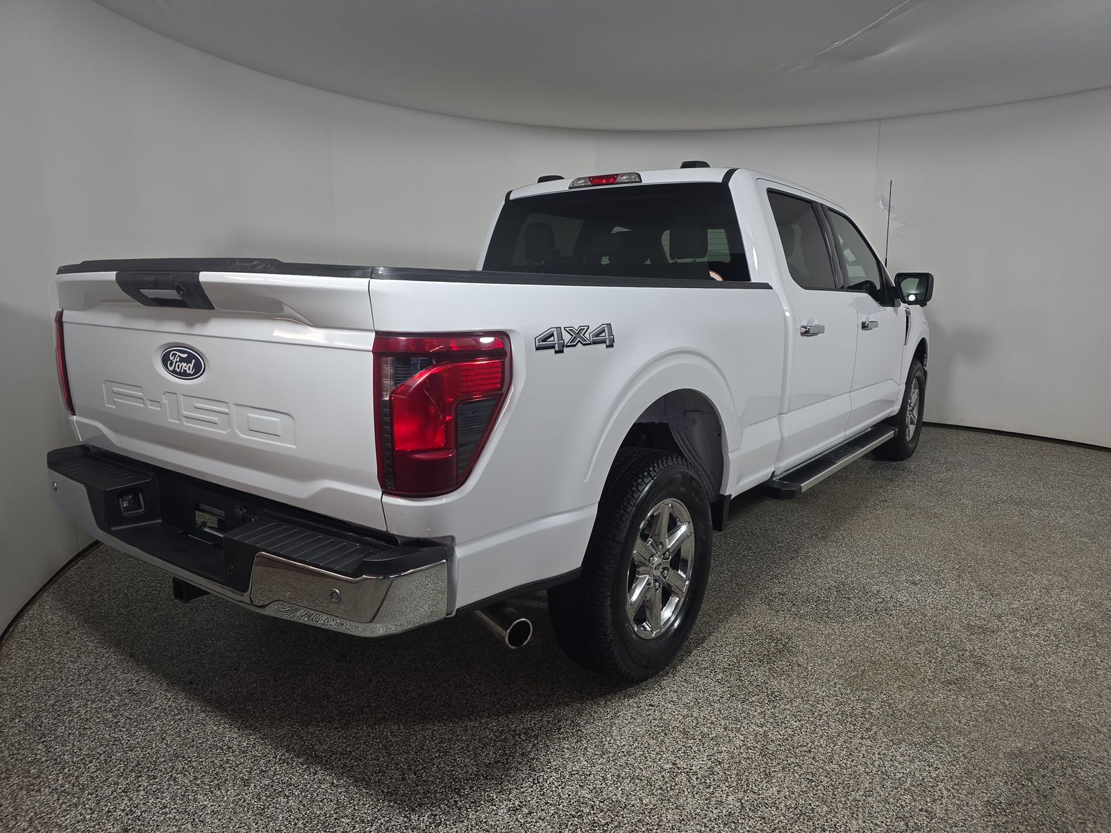 2024 Ford F-150 XLT AWD
