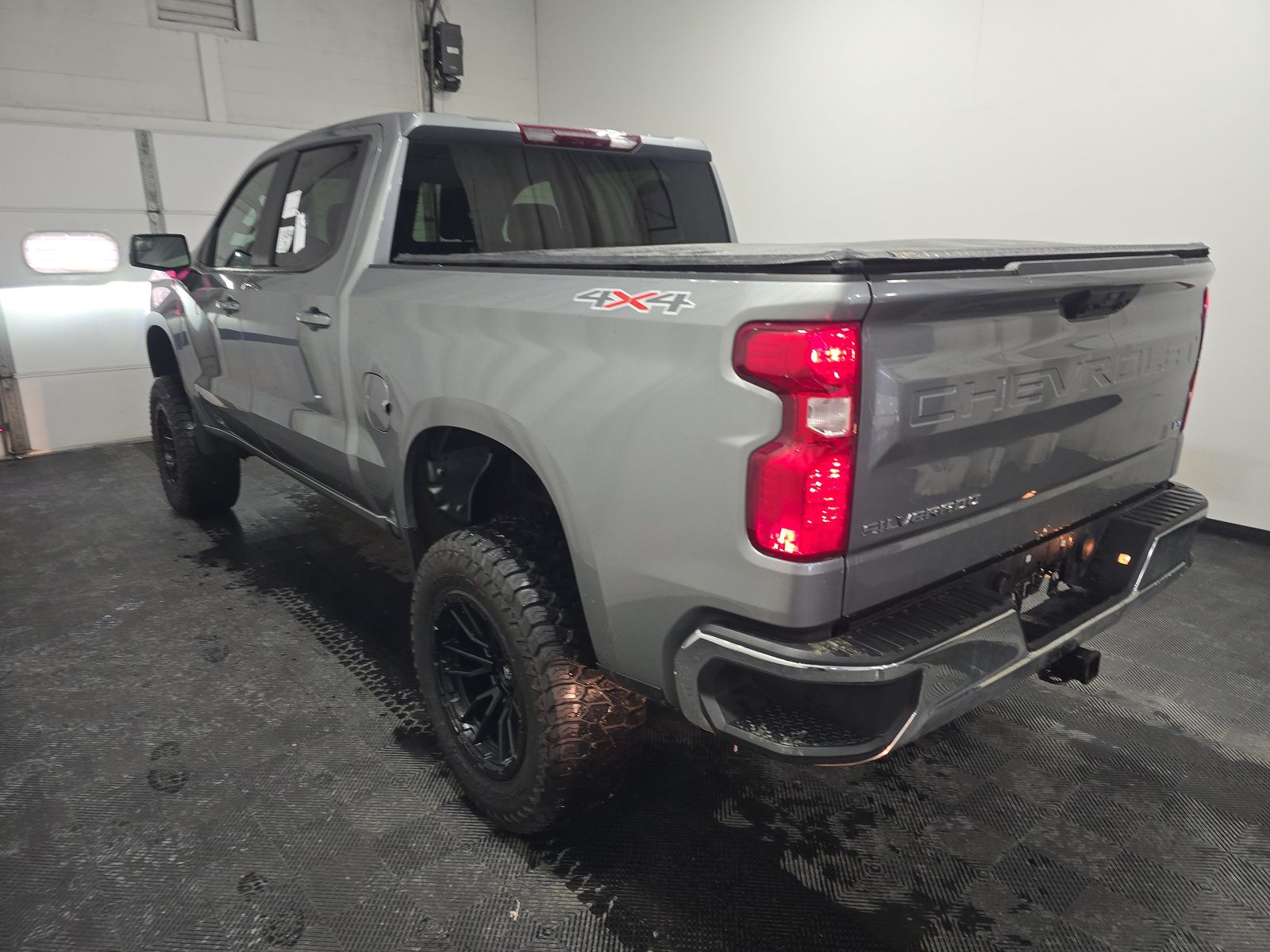 2025 Chevrolet Silverado 1500 LT AWD