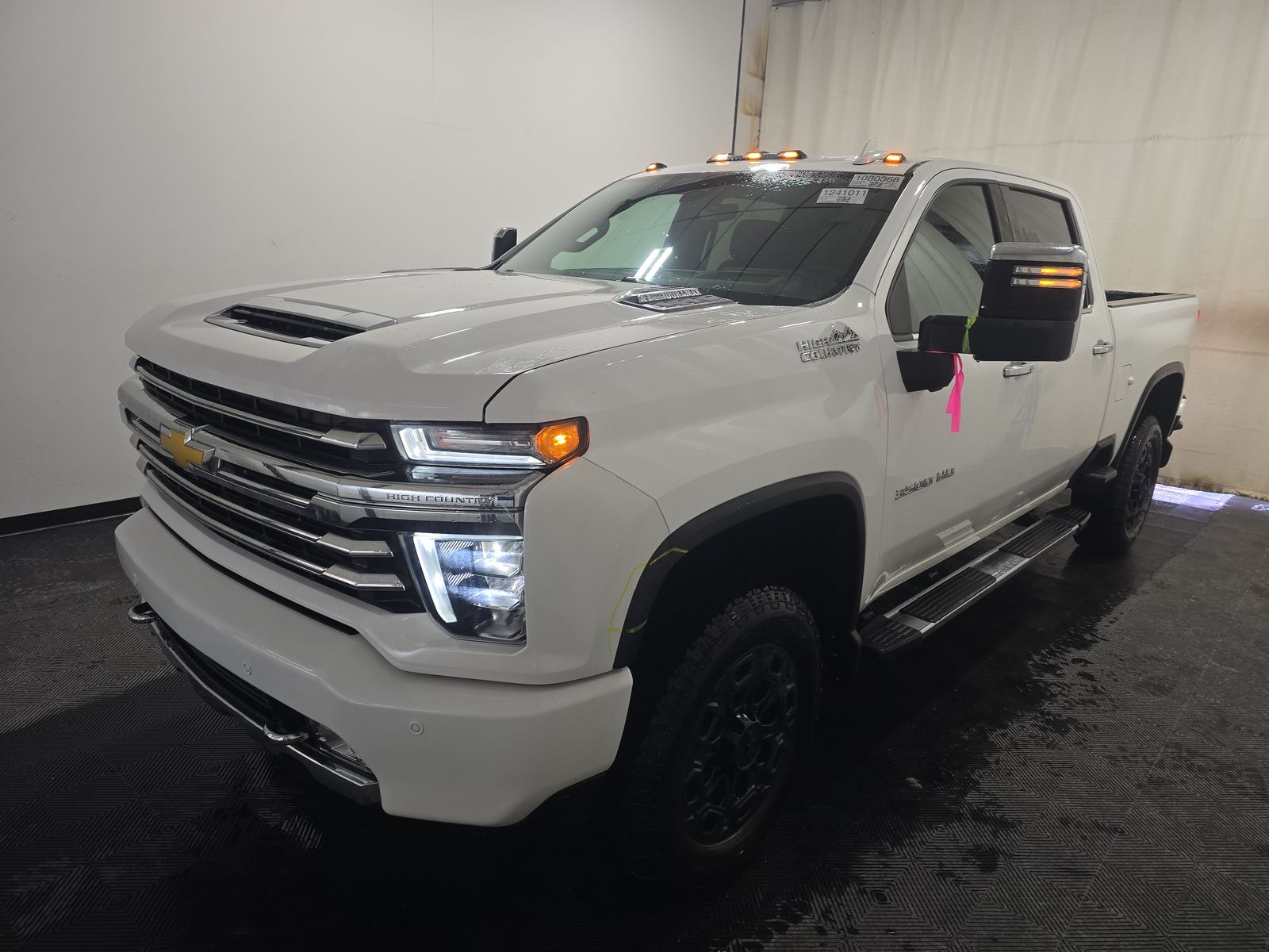 2022 Chevrolet Silverado 3500HD High Country AWD