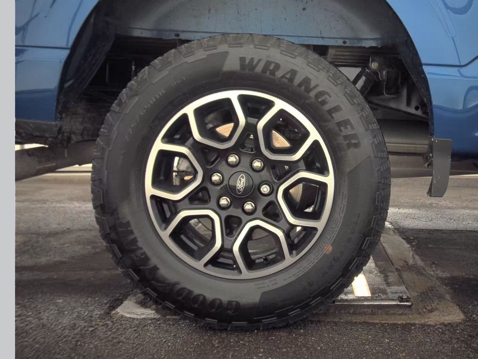 2022 Ford F-150 XLT AWD