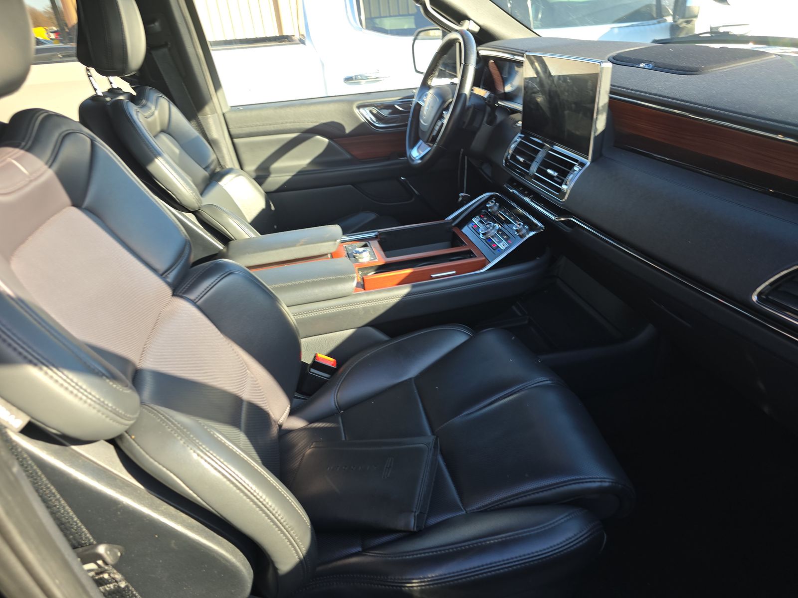 2024 Lincoln Navigator L Premiere AWD