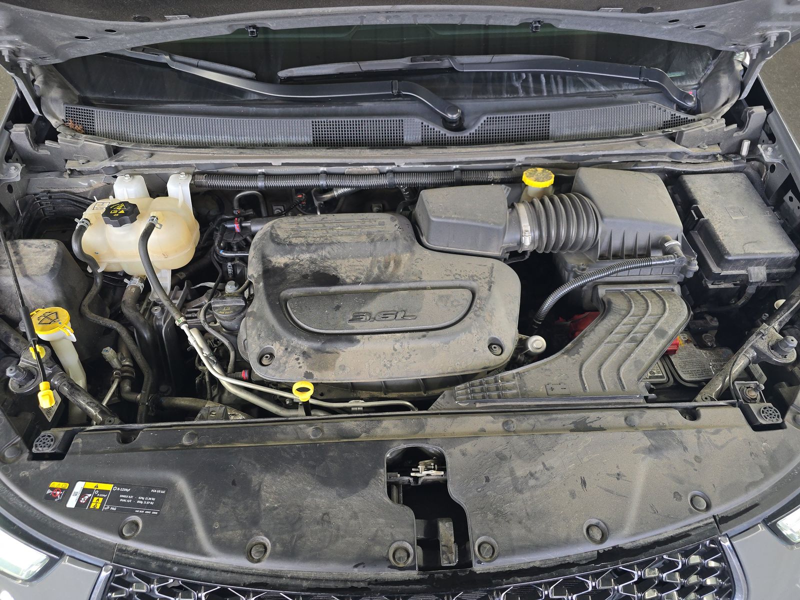 2023 Chrysler Pacifica Limited FWD