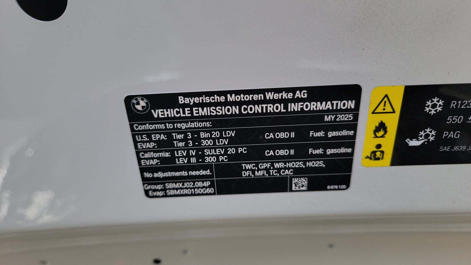 2025 BMW 3 Series 330i xDrive AWD