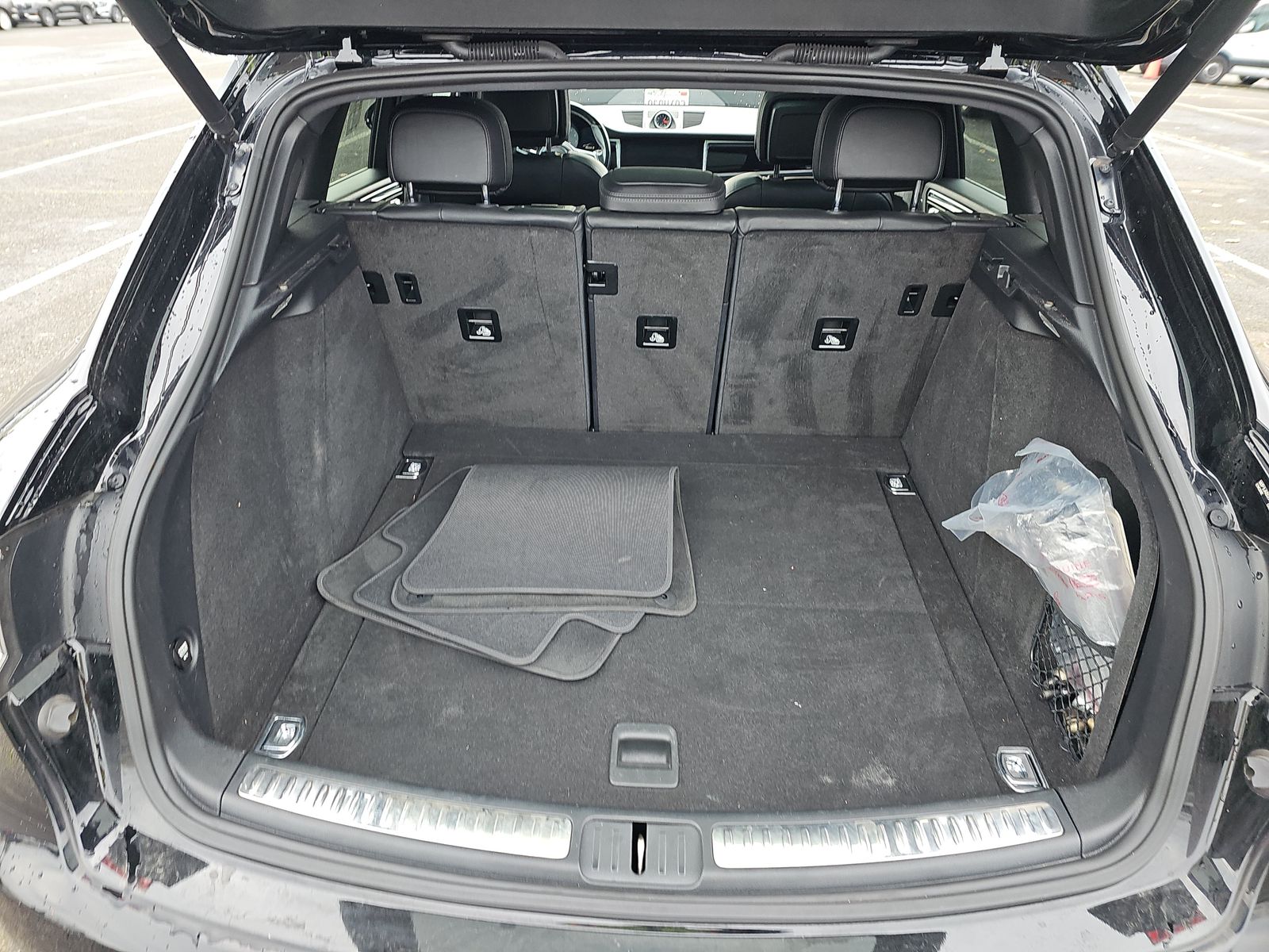 2021 Porsche Macan S AWD