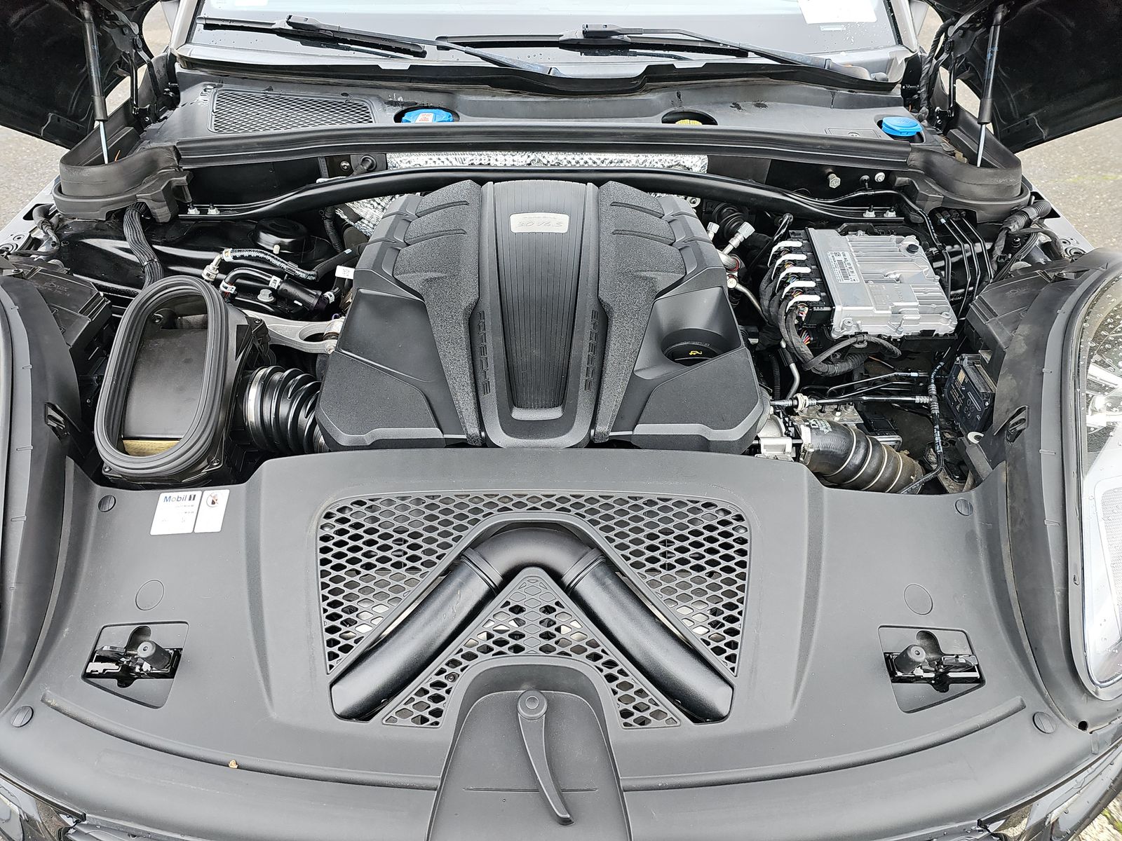 2021 Porsche Macan S AWD