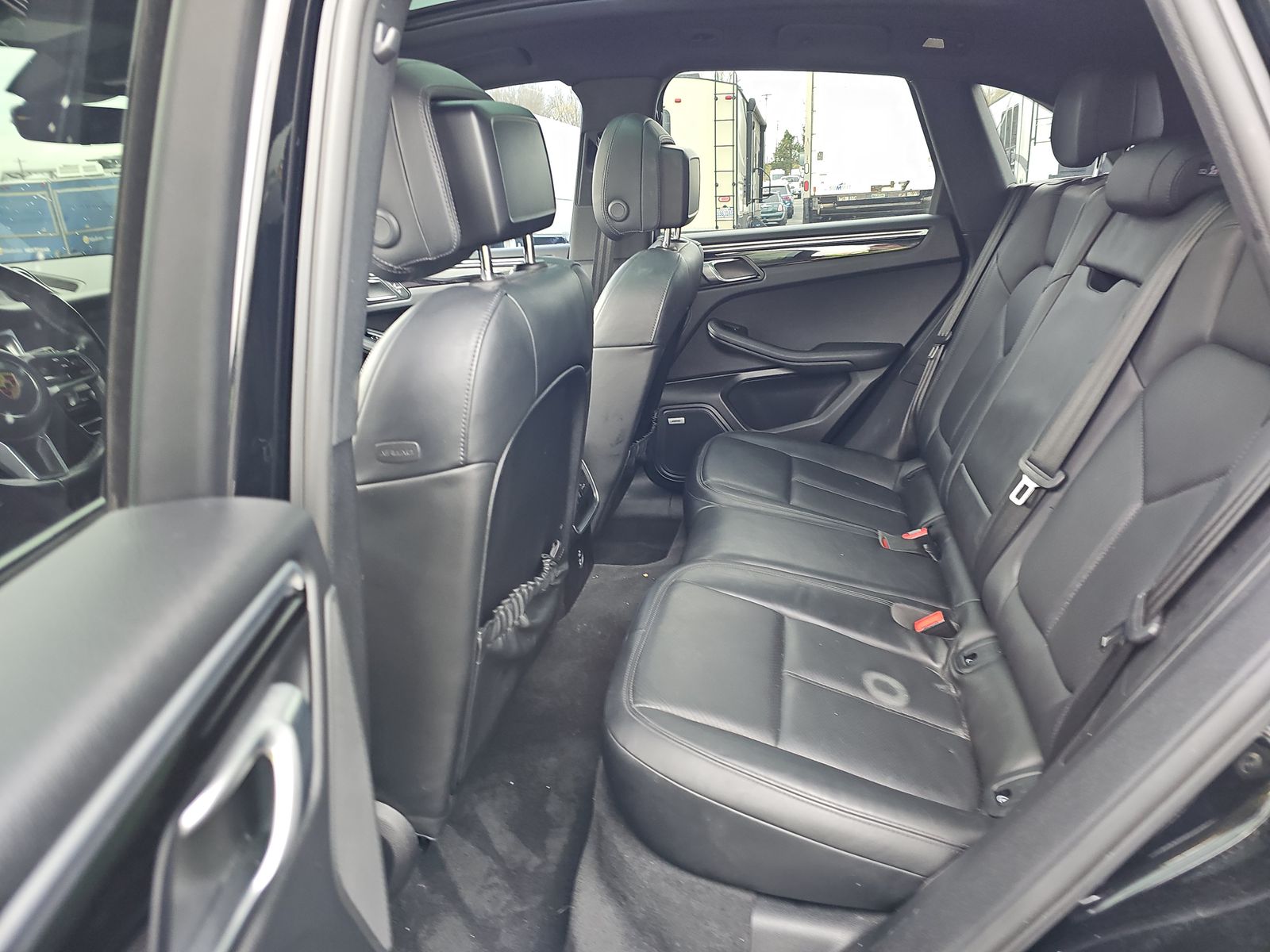 2021 Porsche Macan S AWD