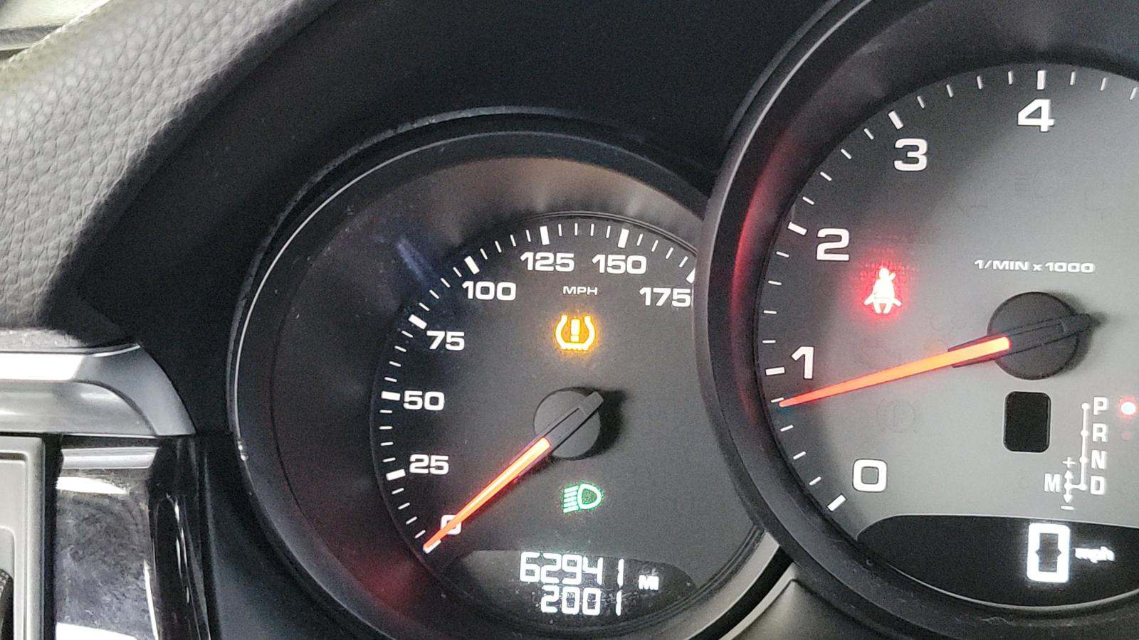 2021 Porsche Macan S AWD