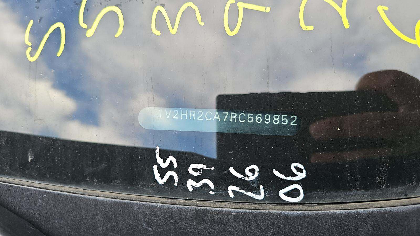 2024 Volkswagen Atlas 2.0T SE AWD