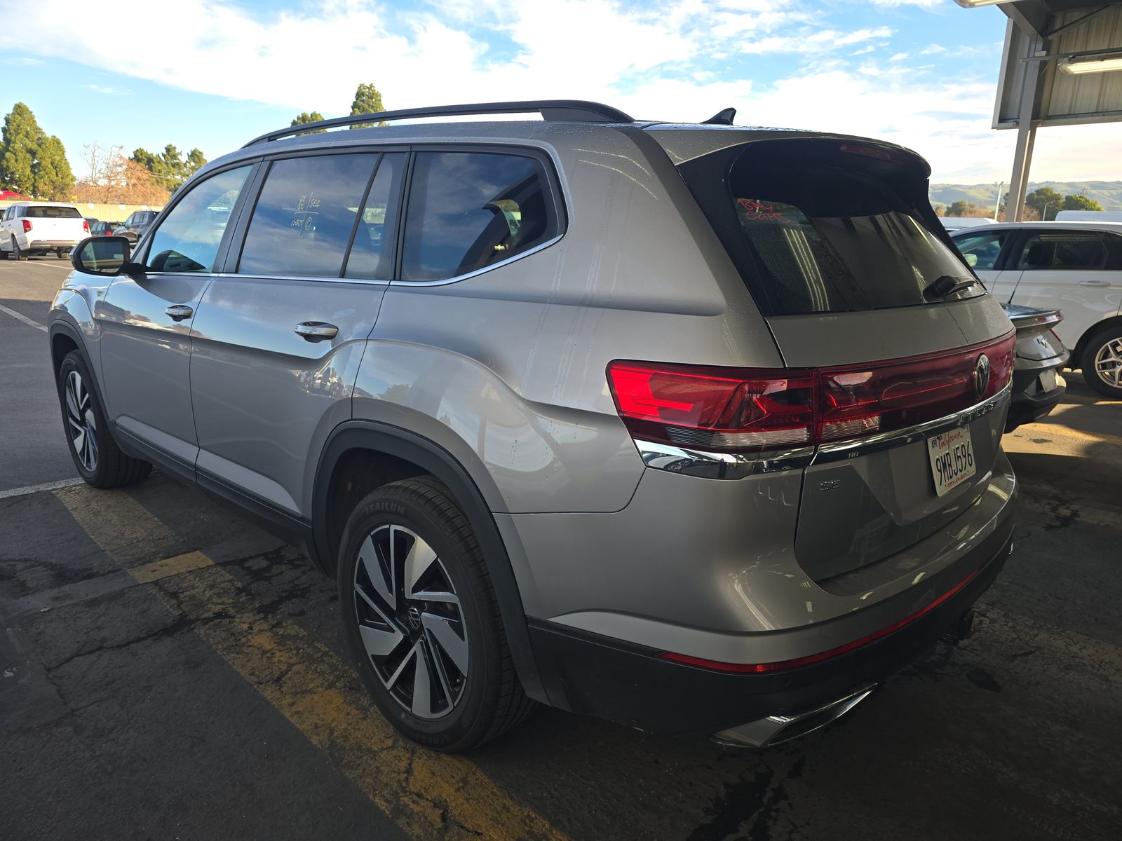 2024 Volkswagen Atlas 2.0T SE AWD