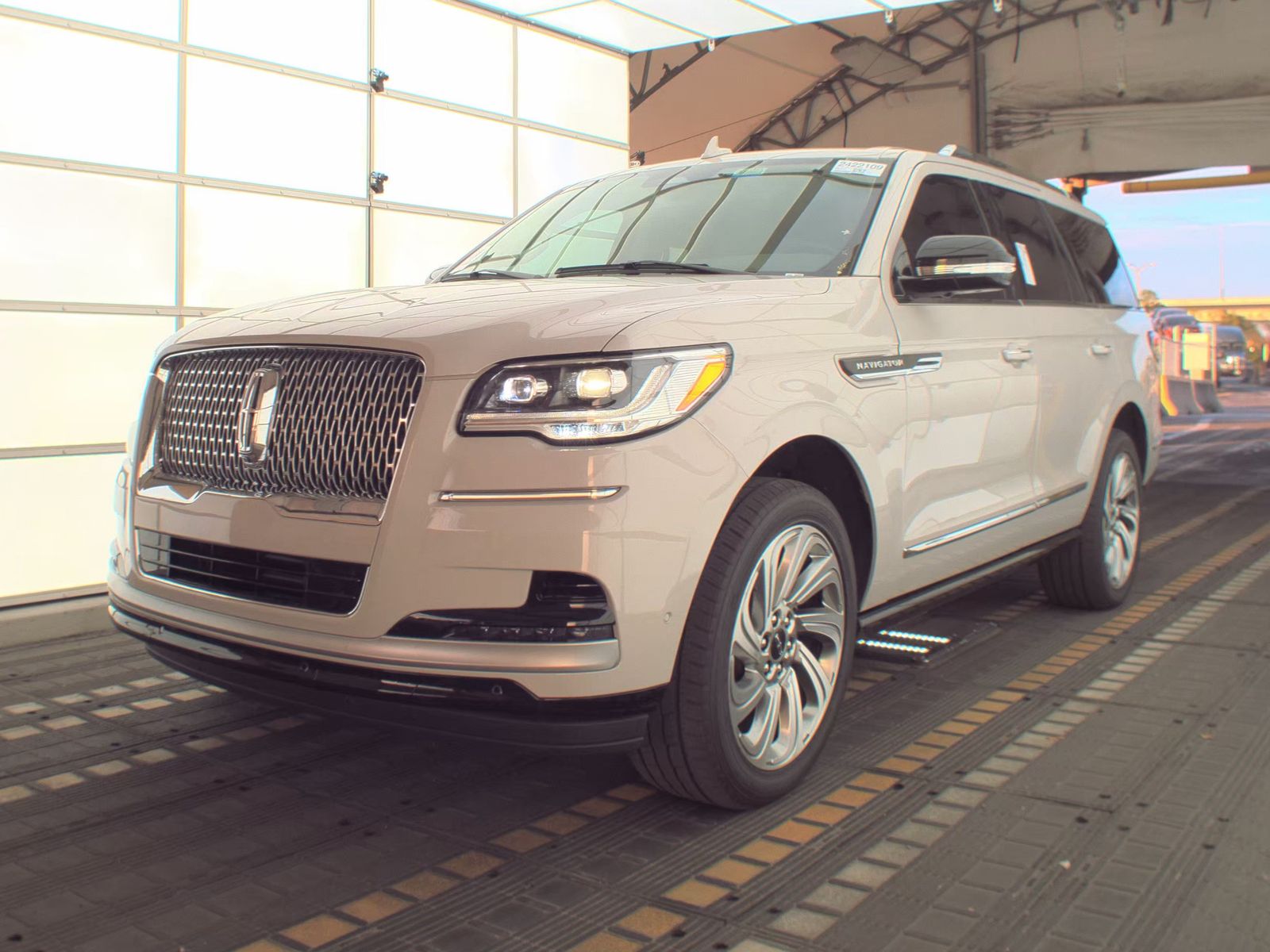 2024 Lincoln Navigator Premiere AWD