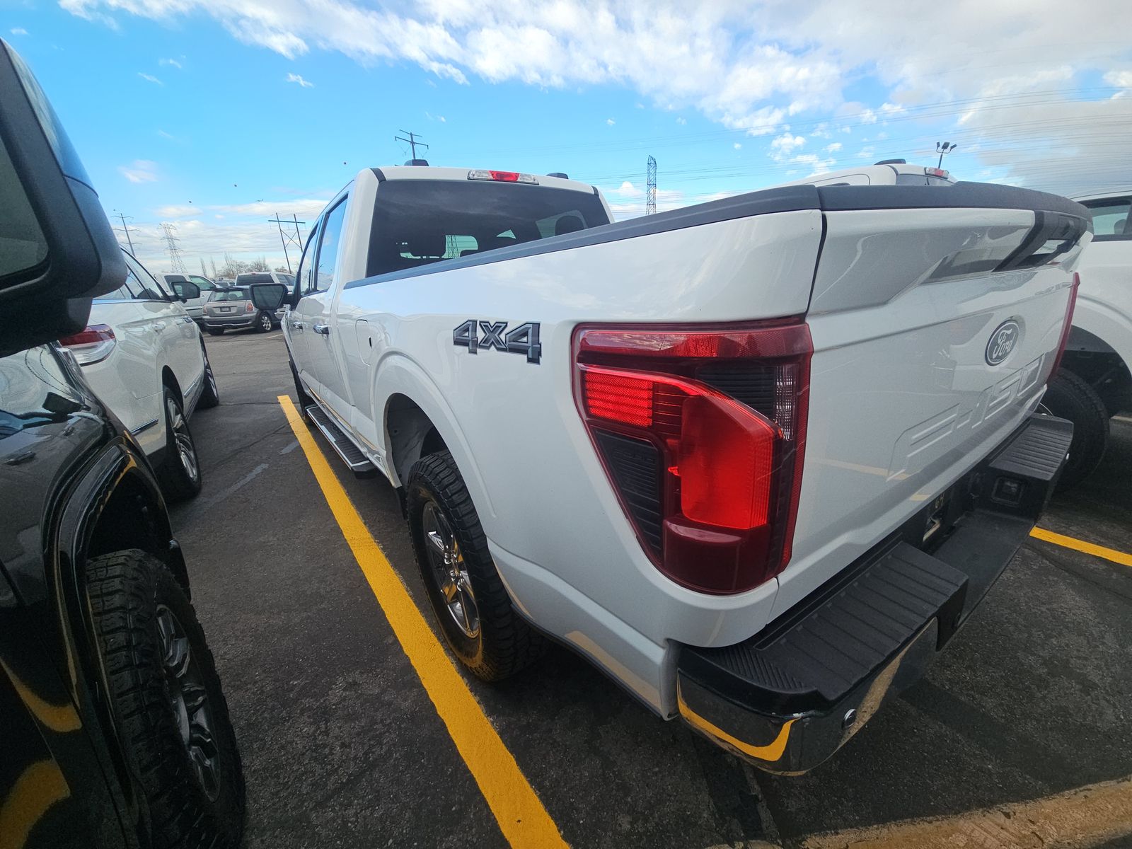 2024 Ford F-150 XLT AWD