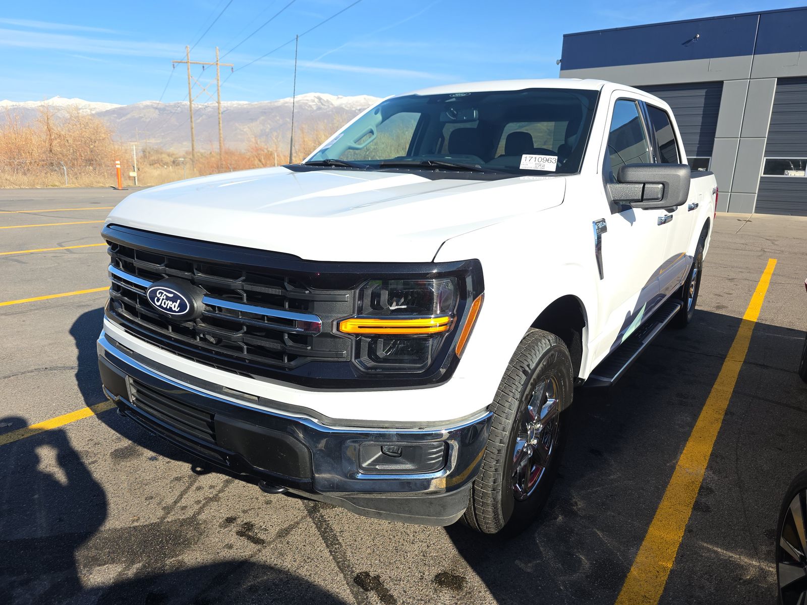 2024 Ford F-150 XLT AWD