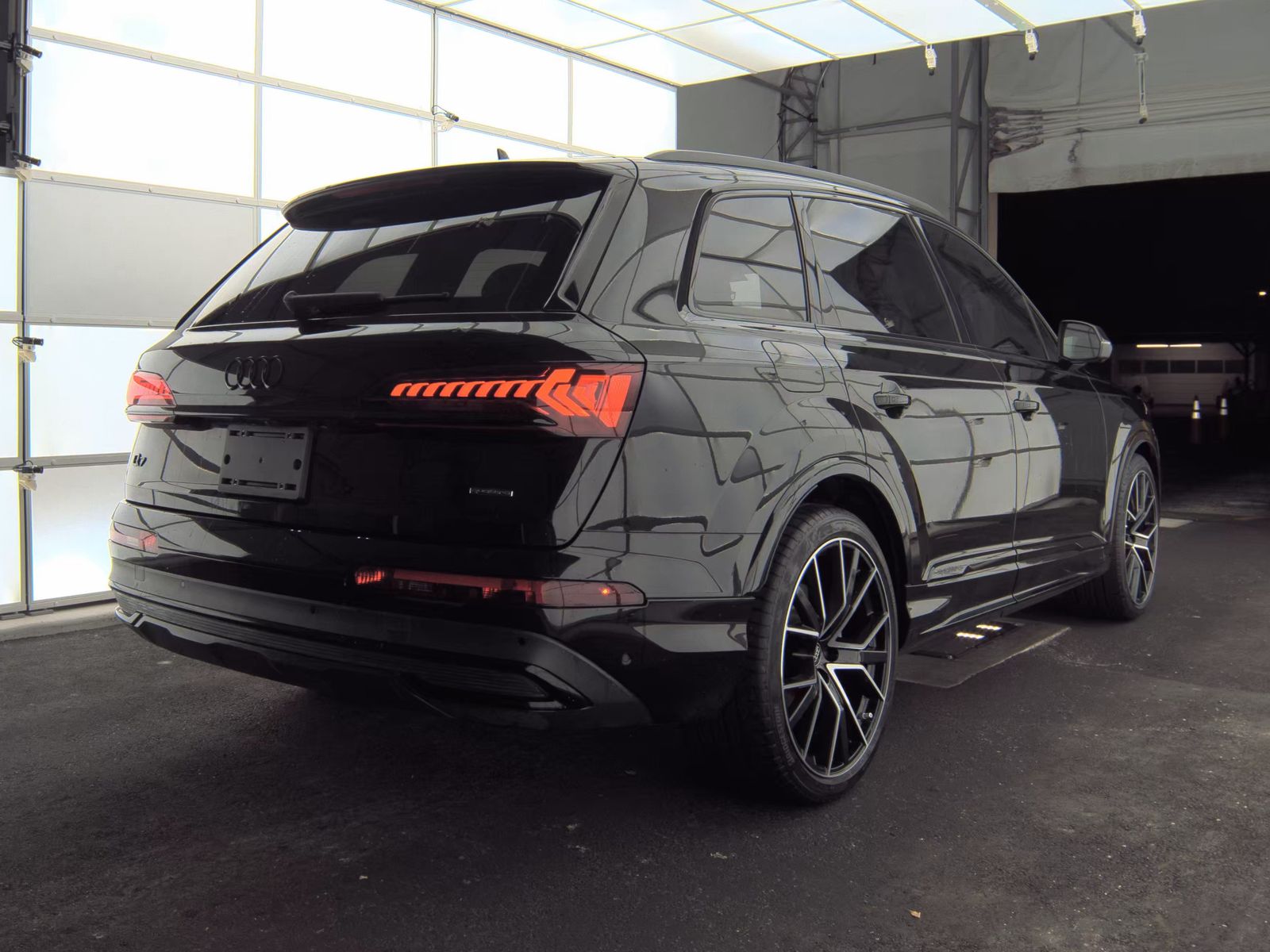 2022 Audi Q7 Prestige AWD