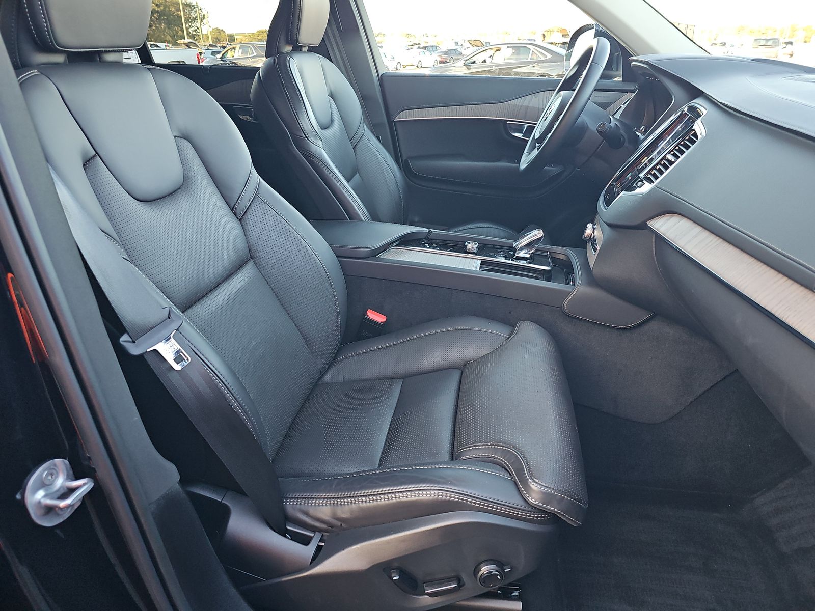 2023 Volvo XC90 B6 Ultimate AWD