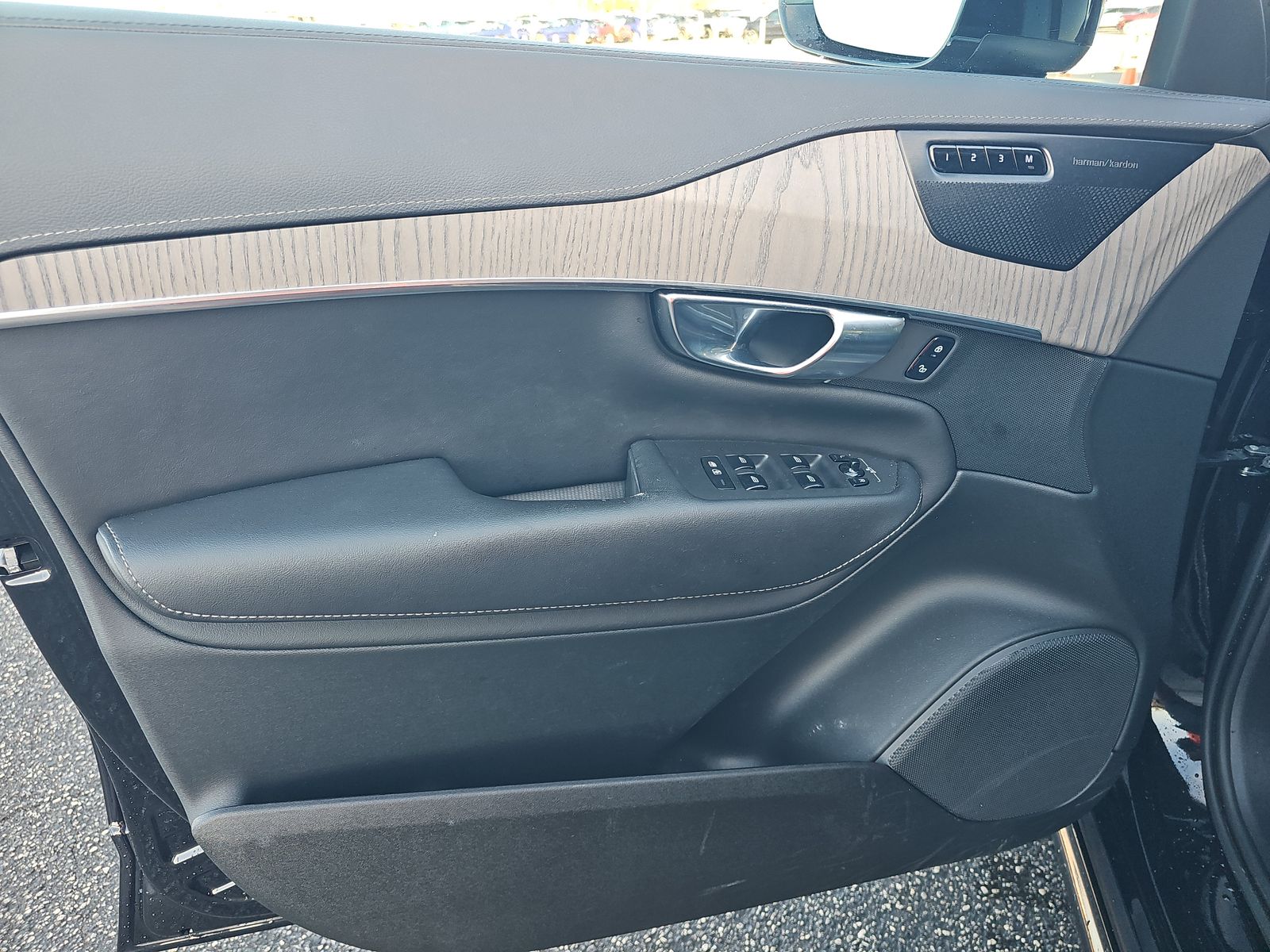 2023 Volvo XC90 B6 Ultimate AWD