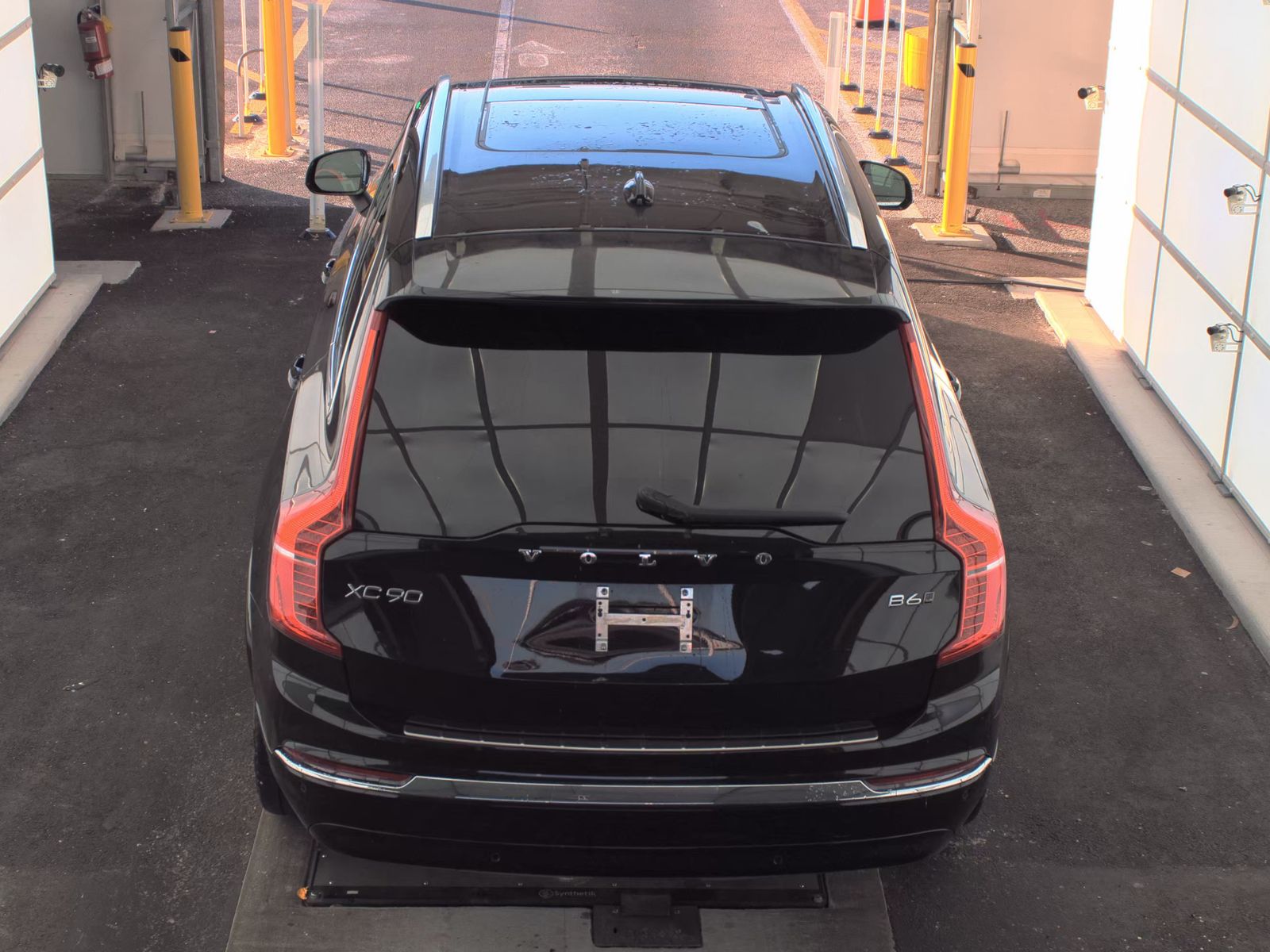 2023 Volvo XC90 B6 Ultimate AWD