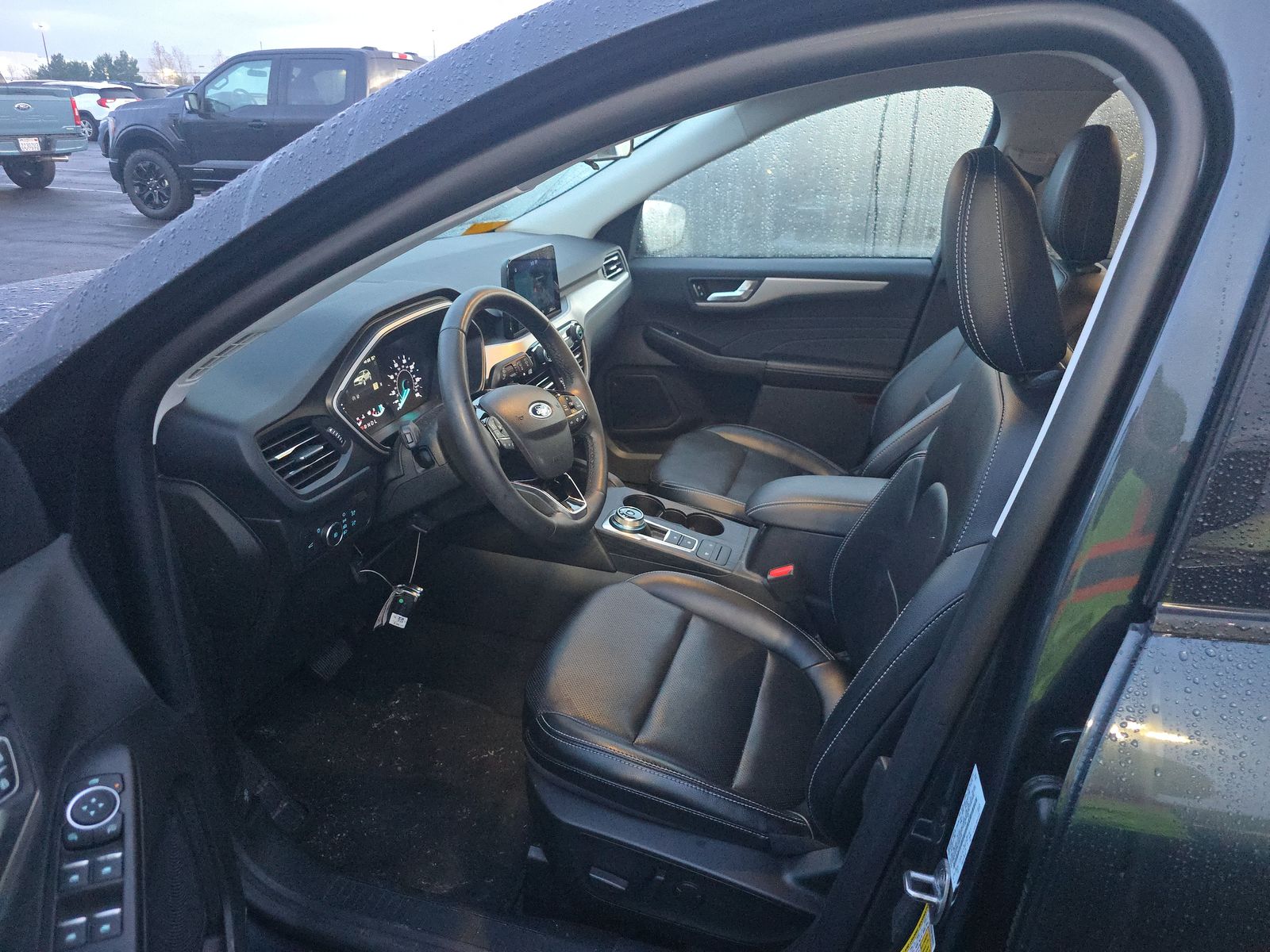 2022 Ford Escape SEL FWD