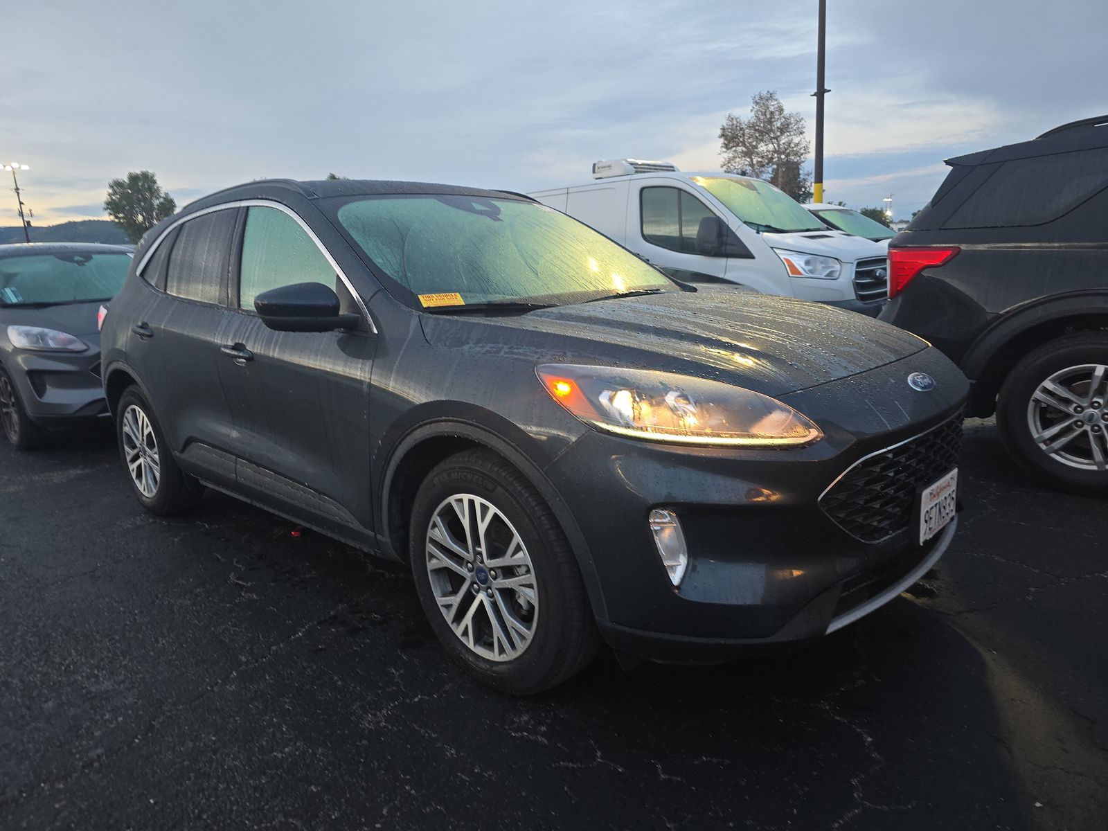 2022 Ford Escape SEL FWD