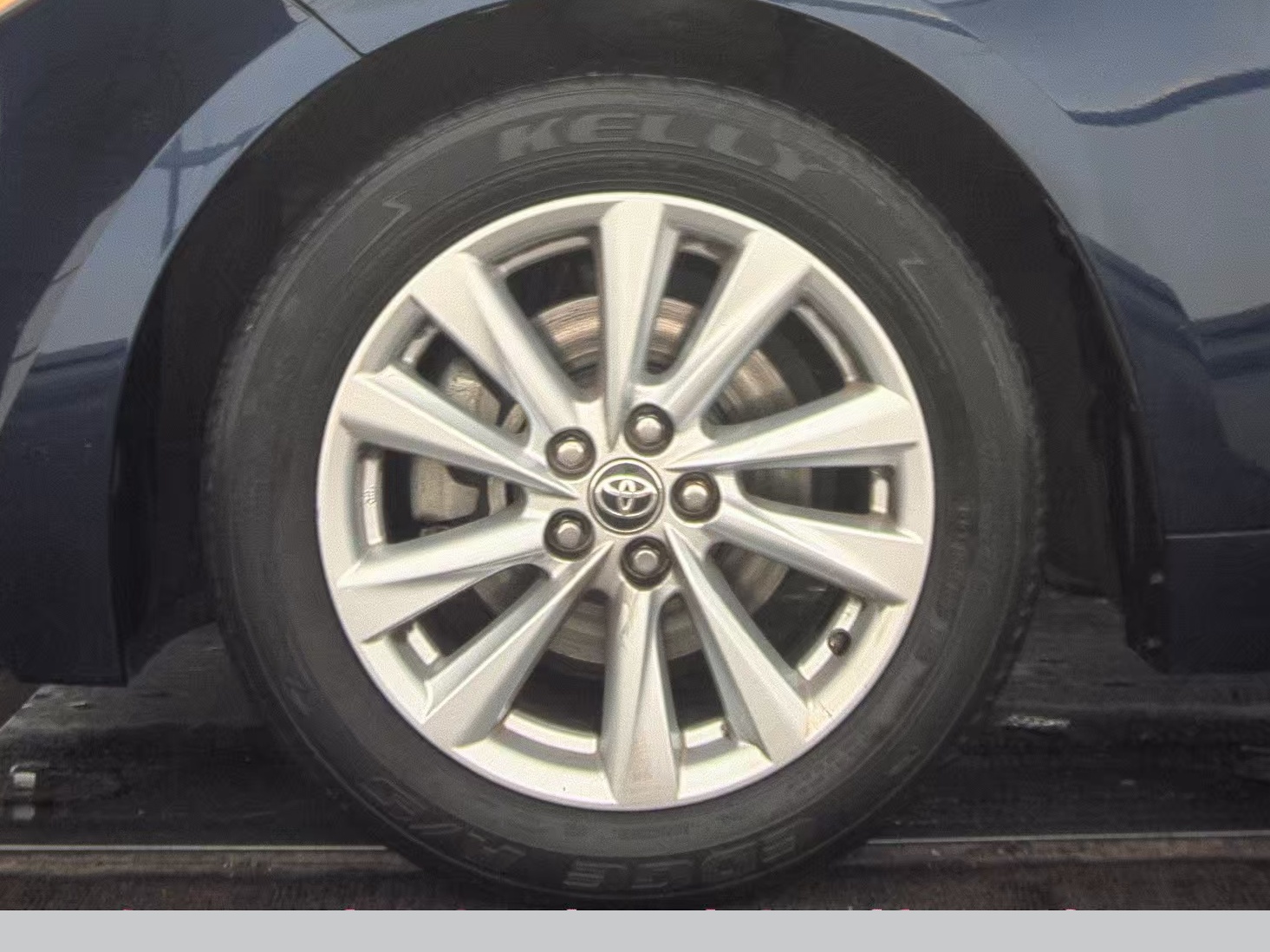 2024 Toyota Corolla LE FWD