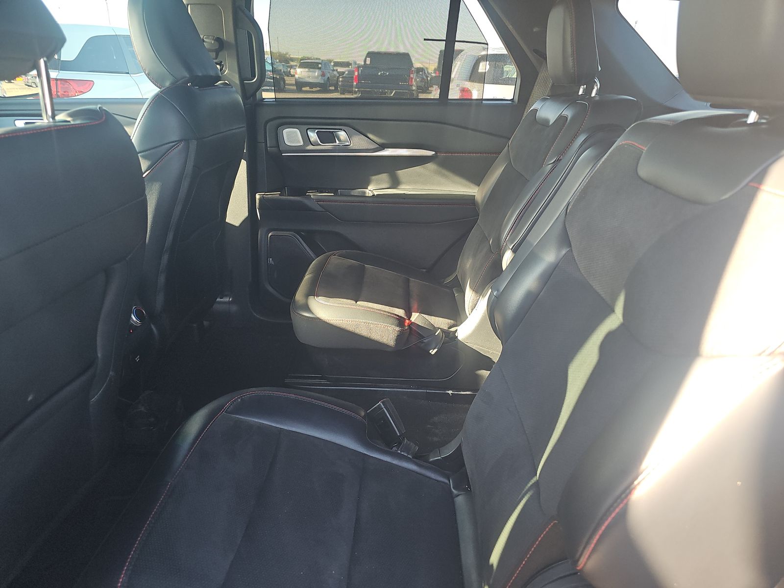 2025 Ford Explorer ST AWD