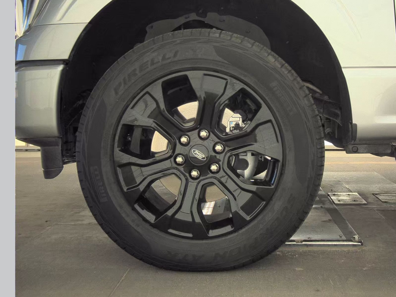 2023 Ford F-150 Hybrid XLT AWD