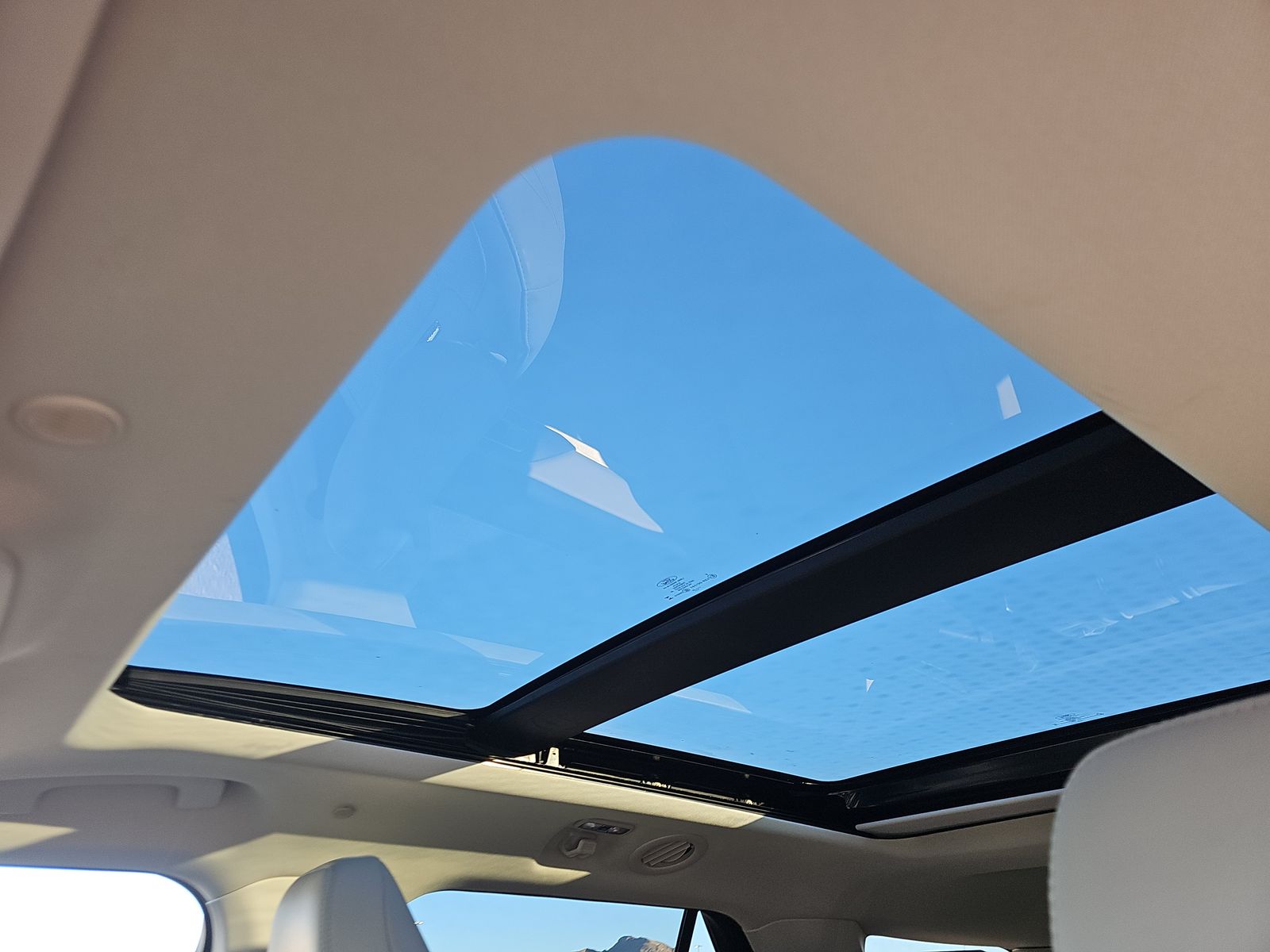 2025 Ford Explorer Platinum AWD