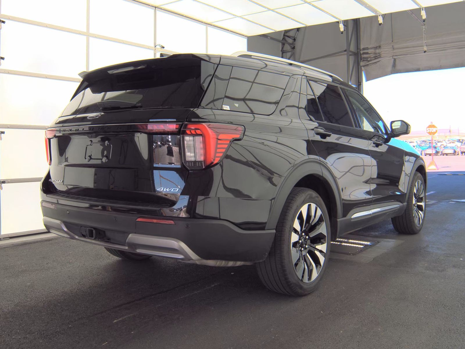 2025 Ford Explorer Platinum AWD