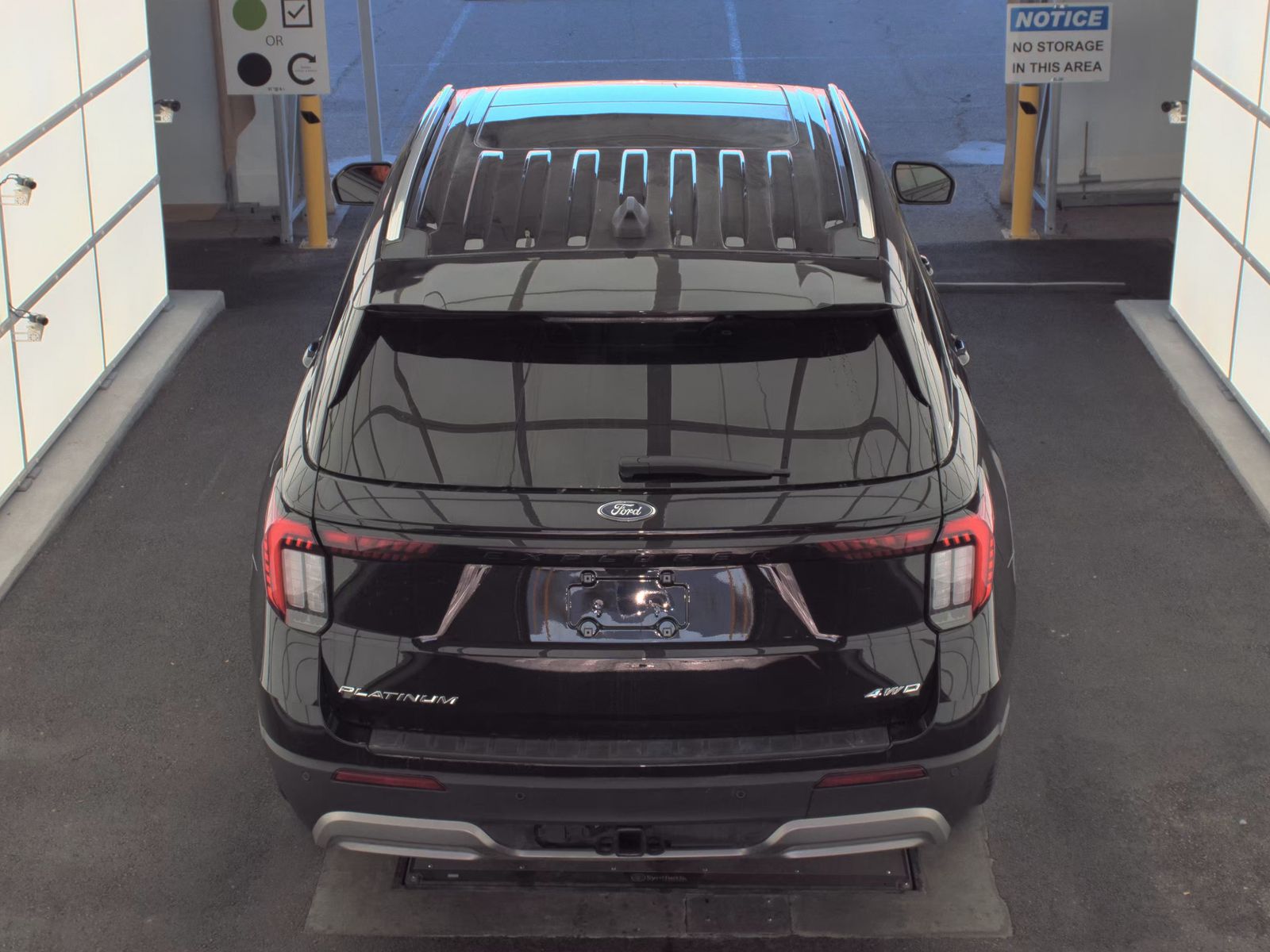 2025 Ford Explorer Platinum AWD