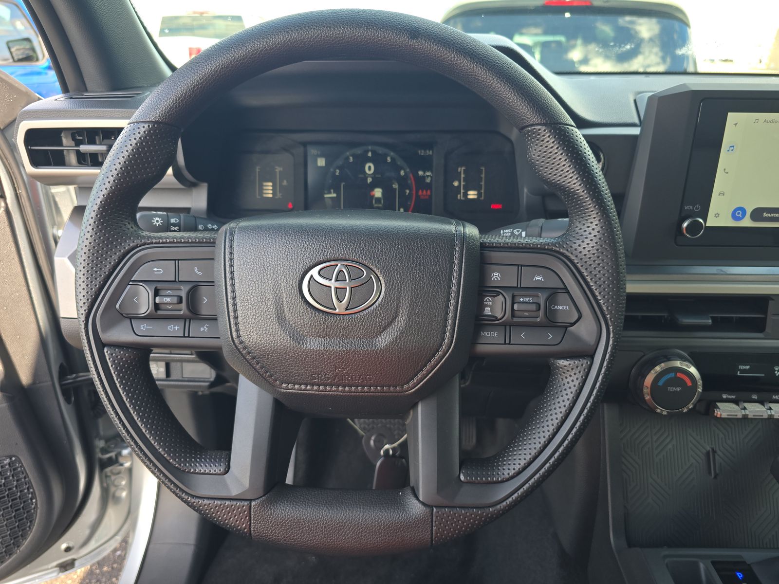 2025 Toyota Tacoma SR5 AWD