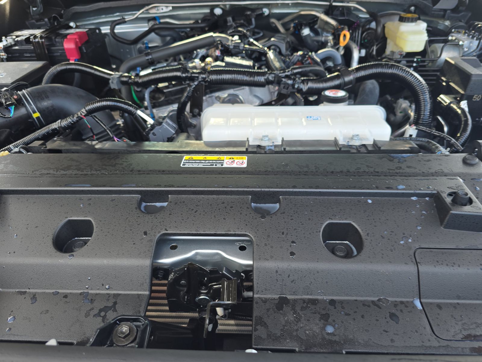 2025 Toyota Tacoma SR5 AWD