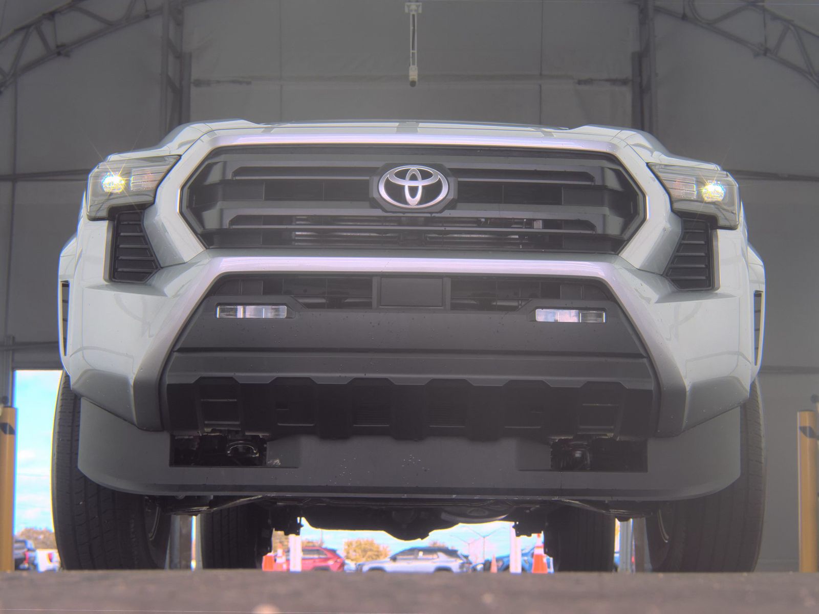 2025 Toyota Tacoma SR5 AWD