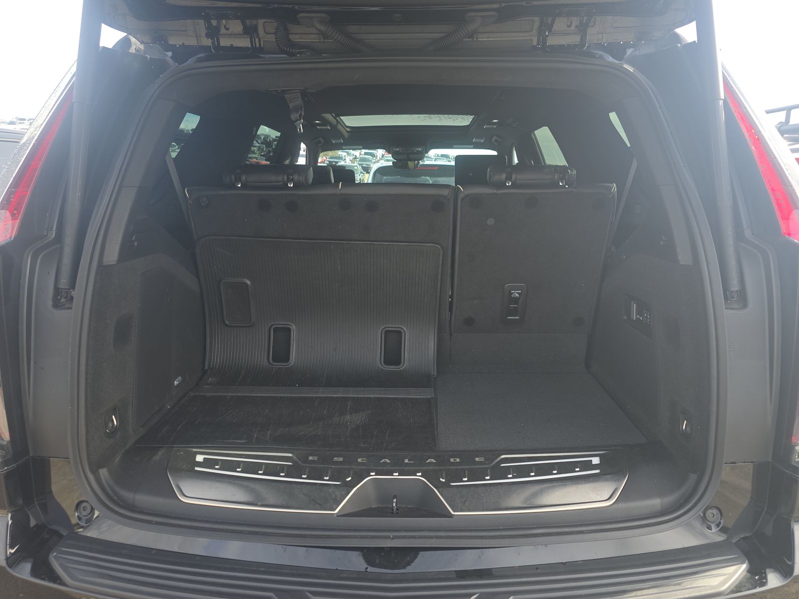 2023 Cadillac Escalade Sport Platinum AWD