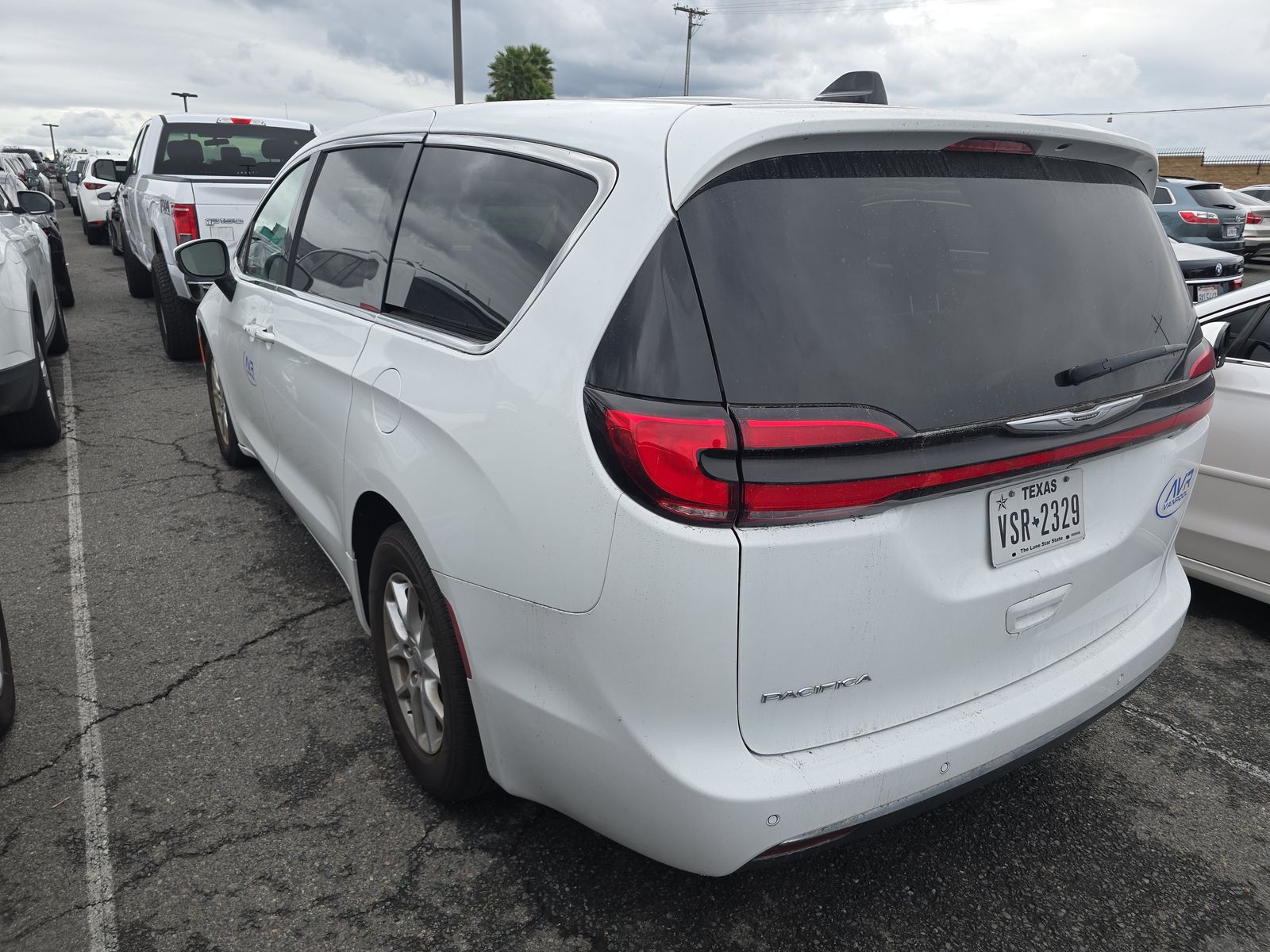 2023 Chrysler Pacifica Touring L FWD